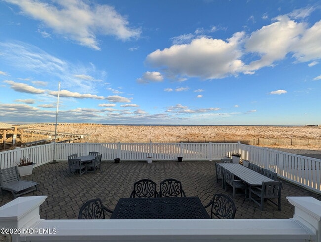 Photo - 2400 Oceanfront