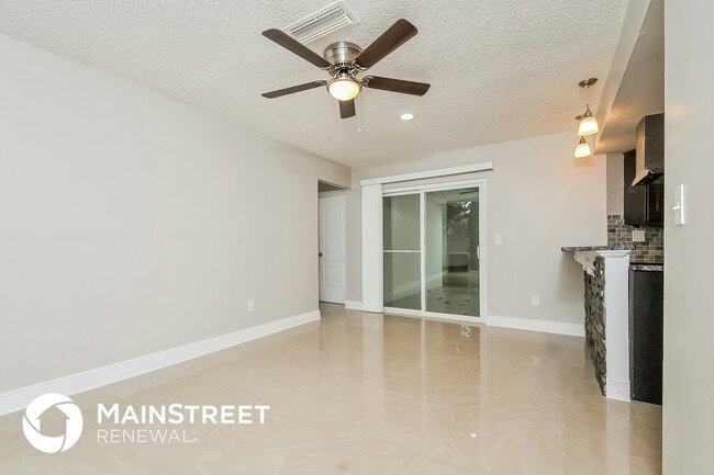 Photo - 3818 Southview Dr