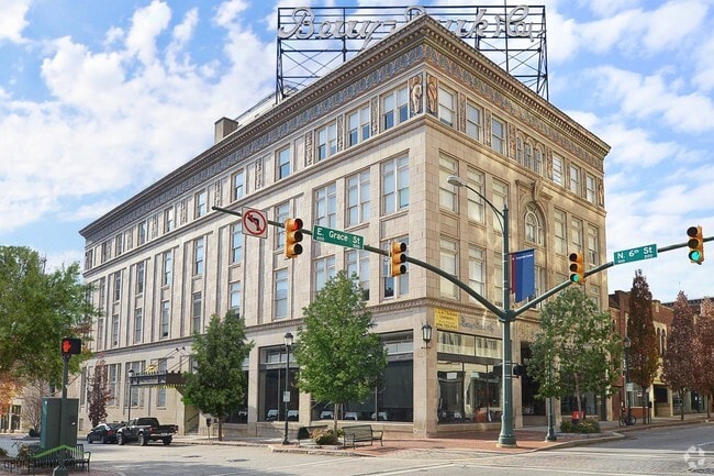 Berry Burk Apartments