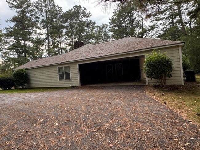 203 Blackberry Ct