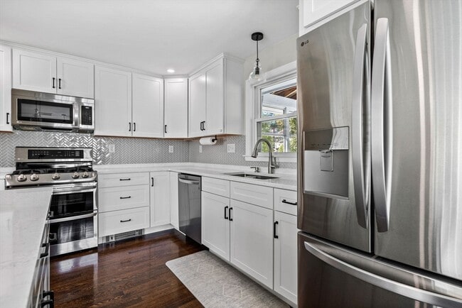 Photo - 193 Bonham Rd