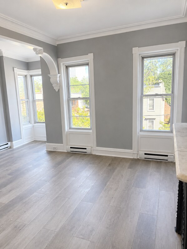 Photo - 127 Dove St