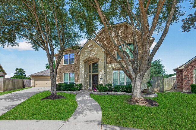 5207 Belvedere Dr