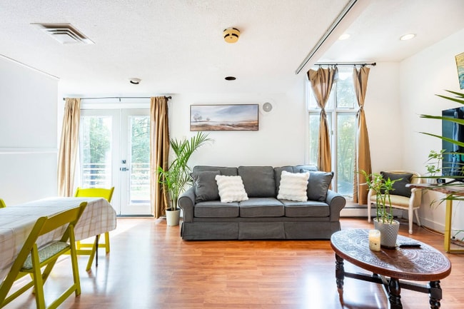 Photo - 2 Newtown Turnpike Unidad Apt.