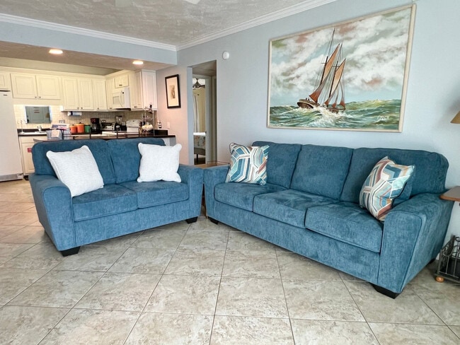 Building Photo - 667 Nautilus Ct Rental