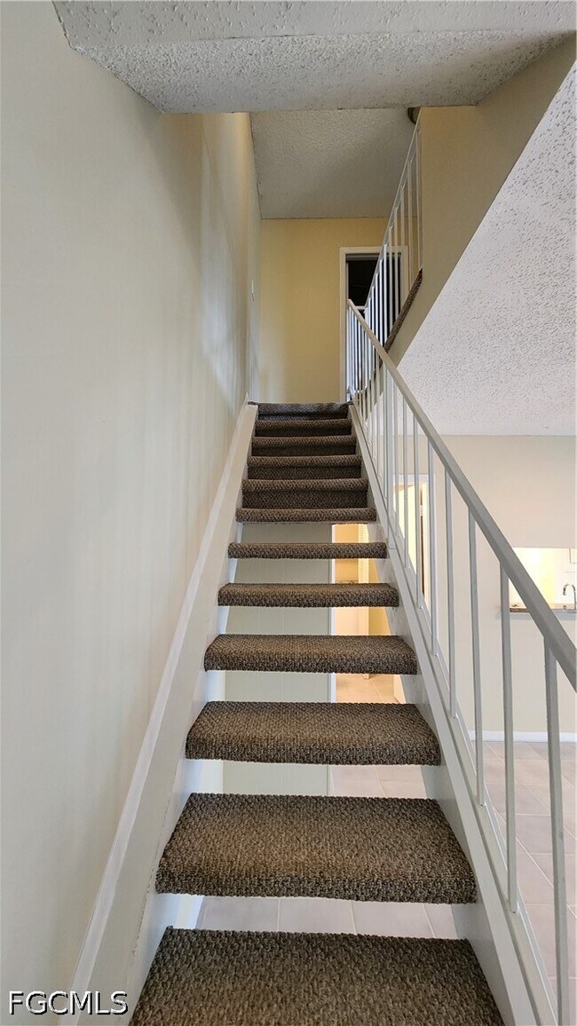 Building Photo - 3277 Royal Canadian Trace