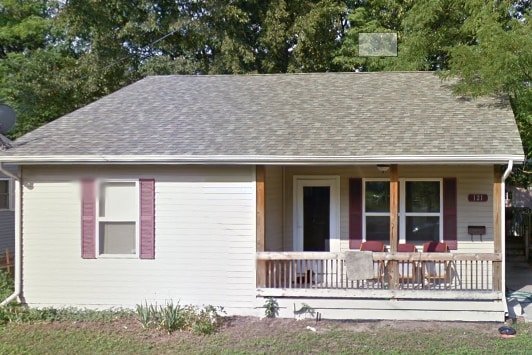 Photo - 121 Schofield Ct