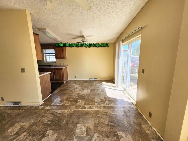 Photo - New Listing in Churubusco!!