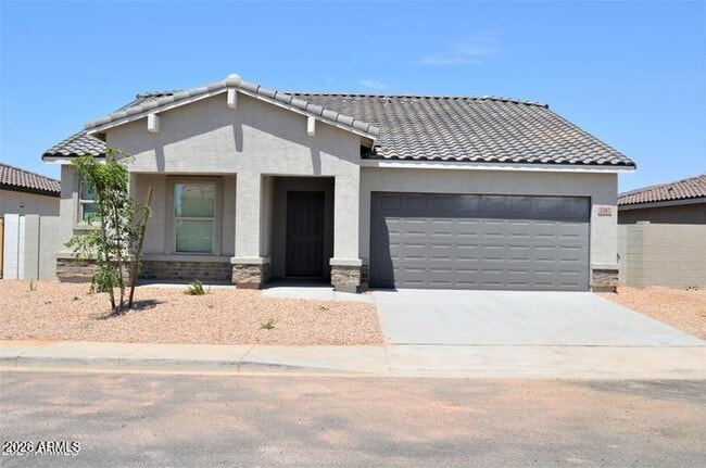 2367 Oakmont Ln