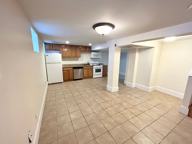Photo - 8 Foskett St Unit 2