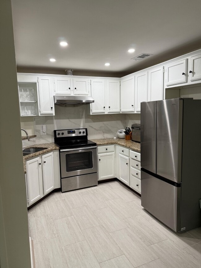 Photo - 4823 Sunshine Dr