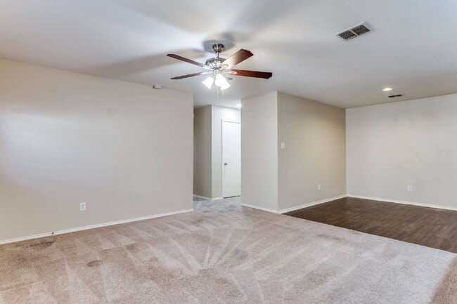 Photo - Beautifully Updated Duplex in Crowley! MOVE-IN SPECIAL!!!