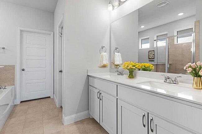 Photo - 4117 Mockingbird Ln