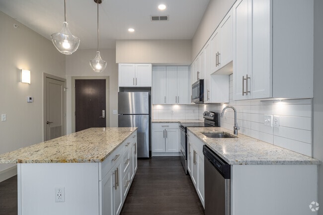 Interior Photo - Hibernia Apartments