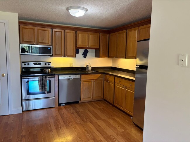 Photo - 807 White Cedar Blvd