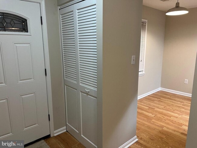 Photo - 6322 Draco St