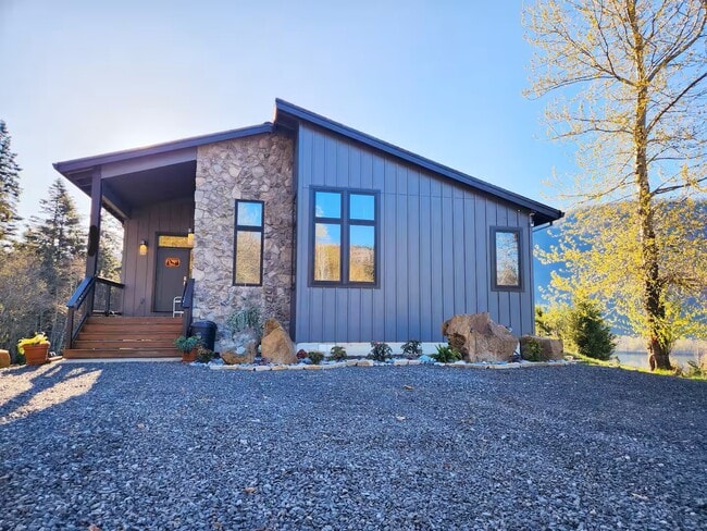 Building Photo - 304 Duncan Creek Rd Rental