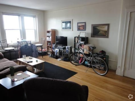 Building Photo - 2005 Commonwealth Ave Unit 34 Rental