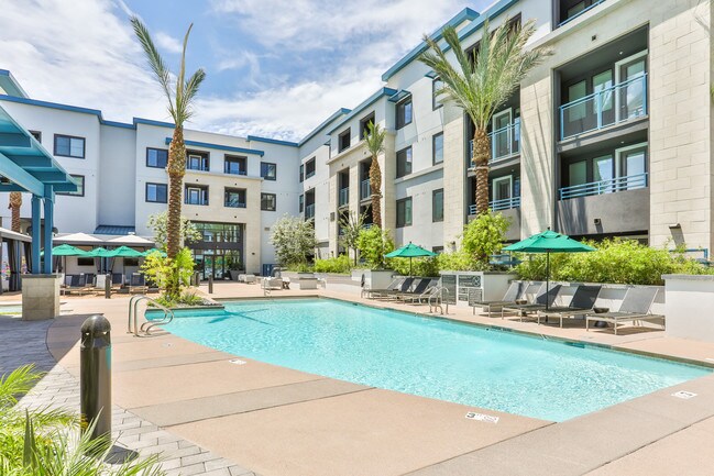 Lakeside Drive Apartments