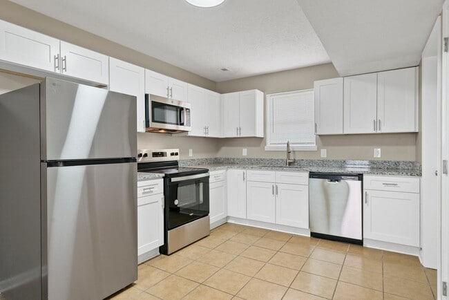 Autovilla Townhomes
