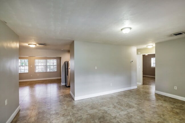 Photo - 3231 SW 67th Ave