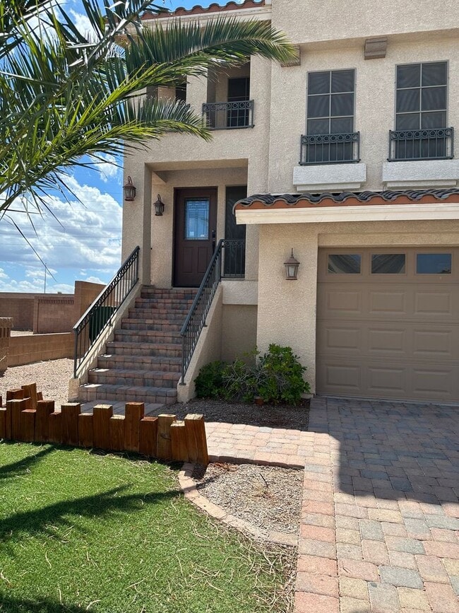 Photo - AVAILABLE NOW! Outstanding 3 Story Home!