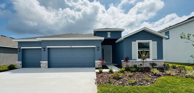 Building Photo - New built 4 bedroom 3 bath 3 car garage in Coddington Subdivision