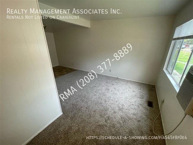 Photo - 1901 N 32nd St