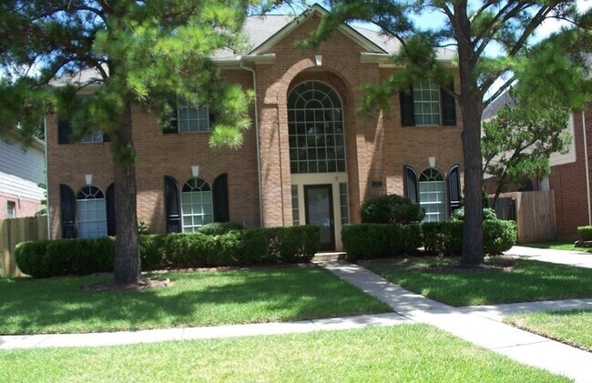 Building Photo - 20736 Fawnbrook Ct Rental