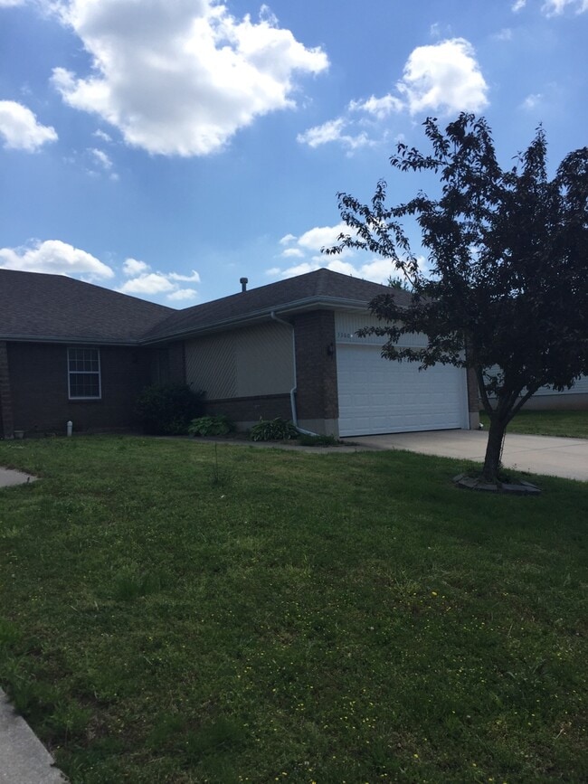 Building Photo - 3360 S Parkmont Ct Rental