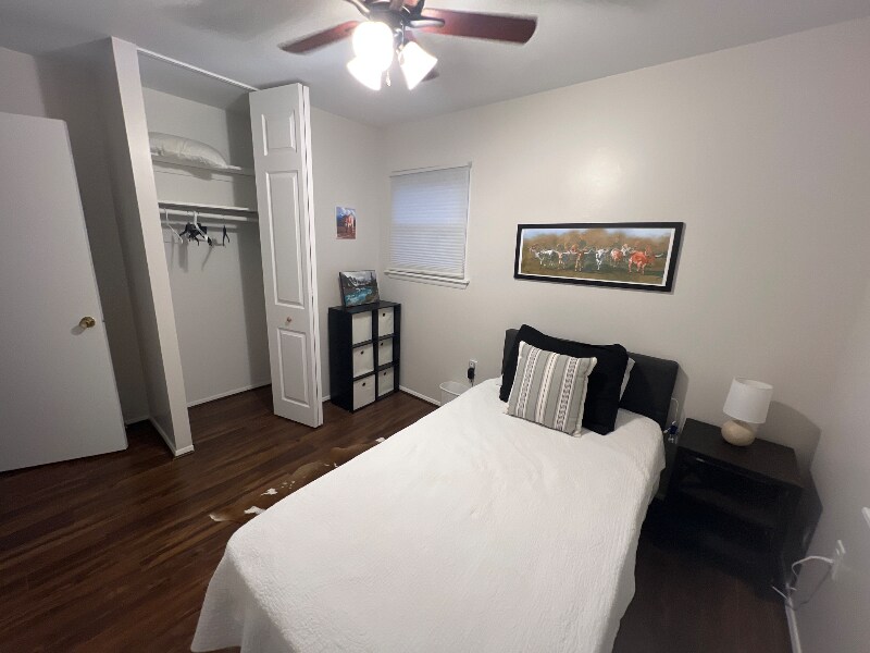 Photo - 538 Kenora Dr