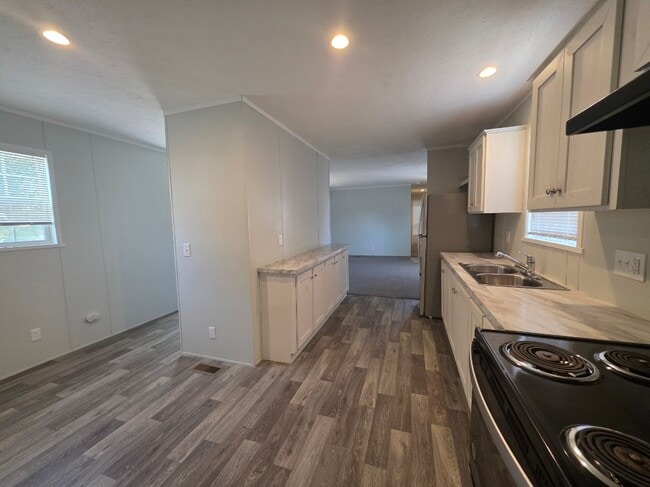 Photo - 10 Parakeet Hill Dr
