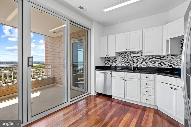 Photo - 100 Harborview Dr Unidad 2108