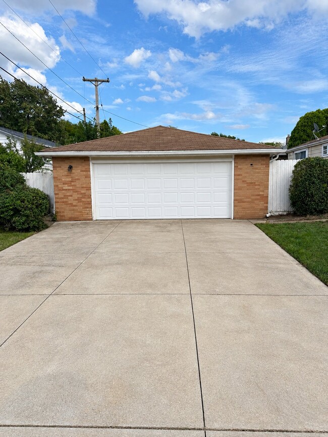 3 Bedroom 25 bath house in Westpark