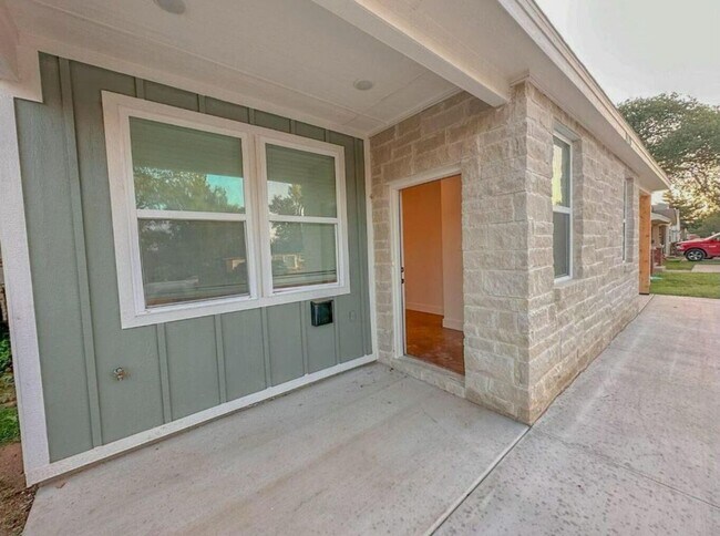 Photo - Beautiful Heart of Lubbock Duplex