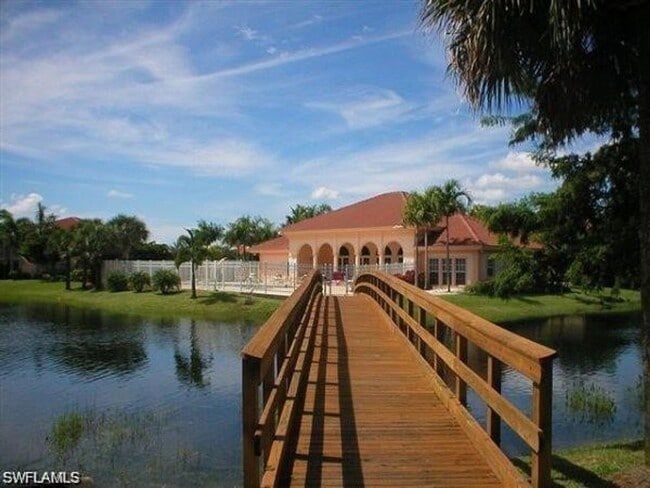 Building Photo - 15417 Bellamar Cir