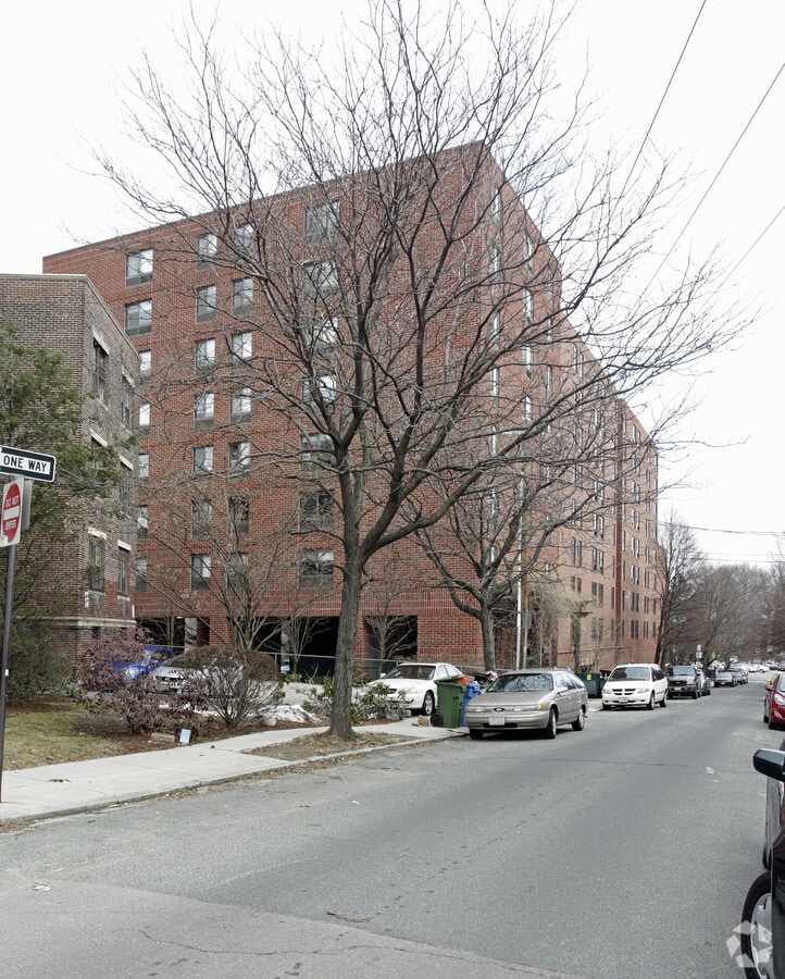 Photo - Irving B. Matross Covenant House