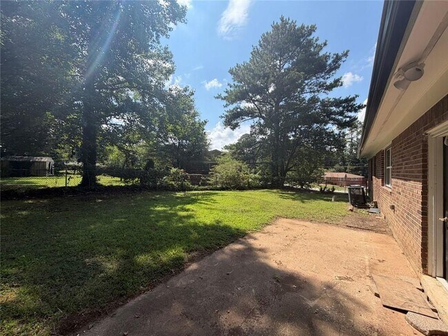 1633 Slate Rd
