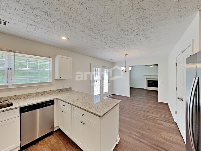 Photo - 2999 Storybook Ln