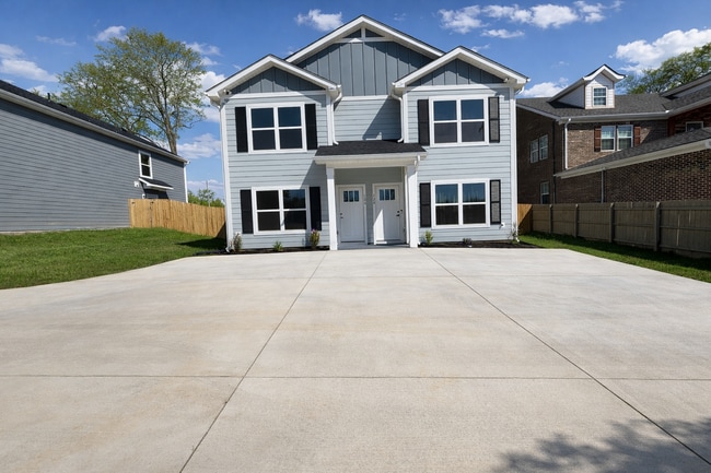 Building Photo - 12 Catawba Ave