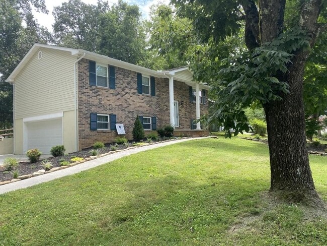 Photo - 11130 Concord Woods Dr