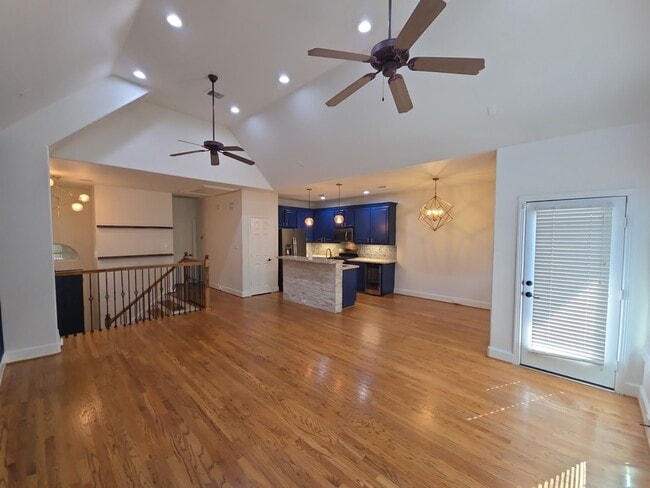 Photo - 306 Gregg St