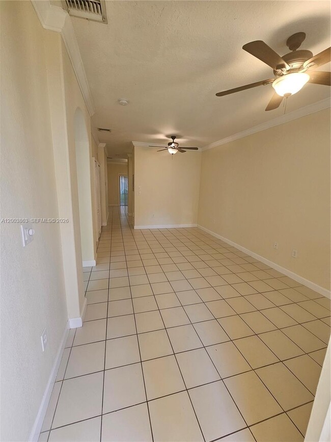 Photo - 1543 SE 25th St Unit 100