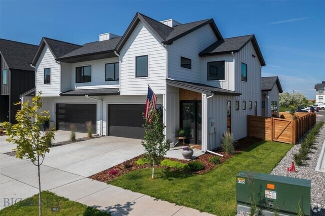 Building Photo - 1415 Windrow Dr Rental