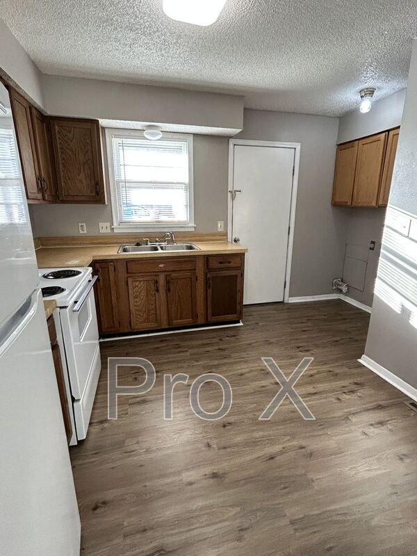 Photo - 1008 S Rouse St