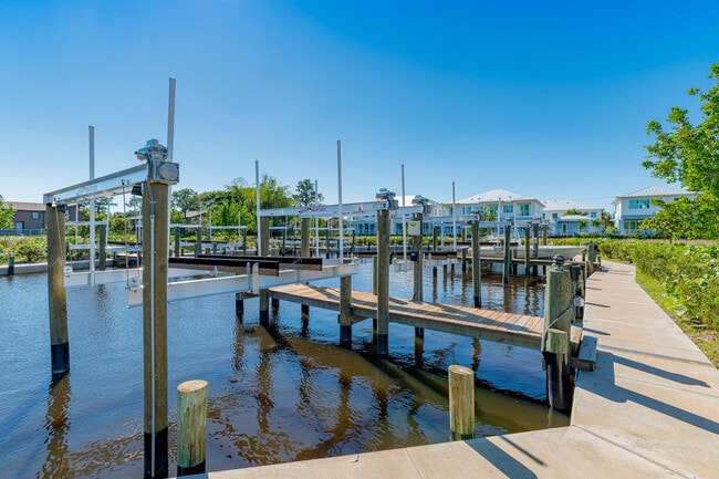 Photo - 4674 SE Manatee Way