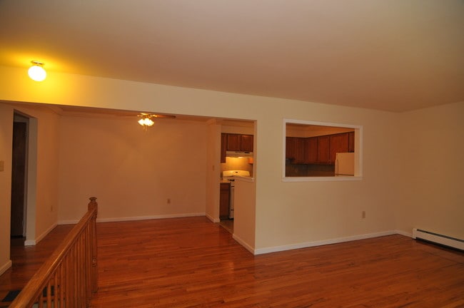 Photo - Randolph Village