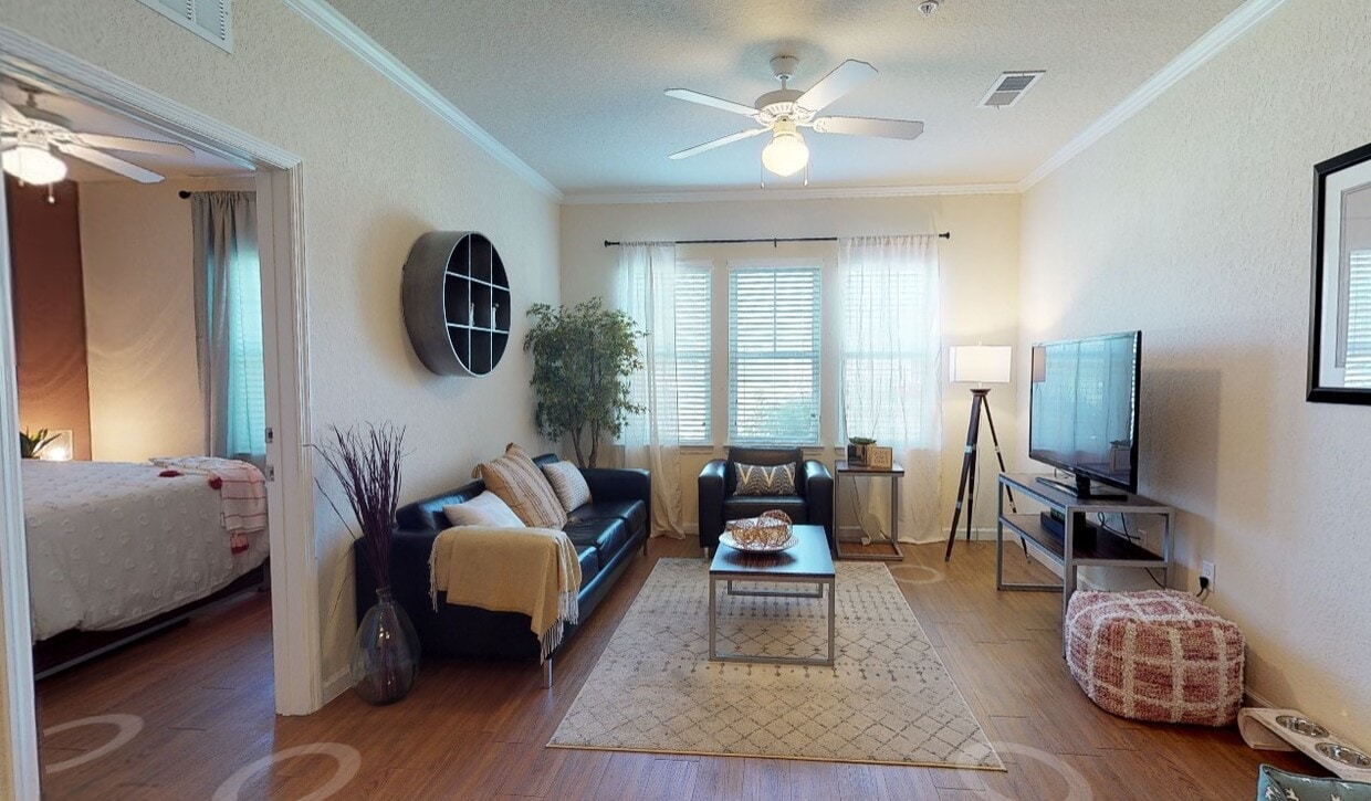 Photo - Forum Tallahassee Apartments