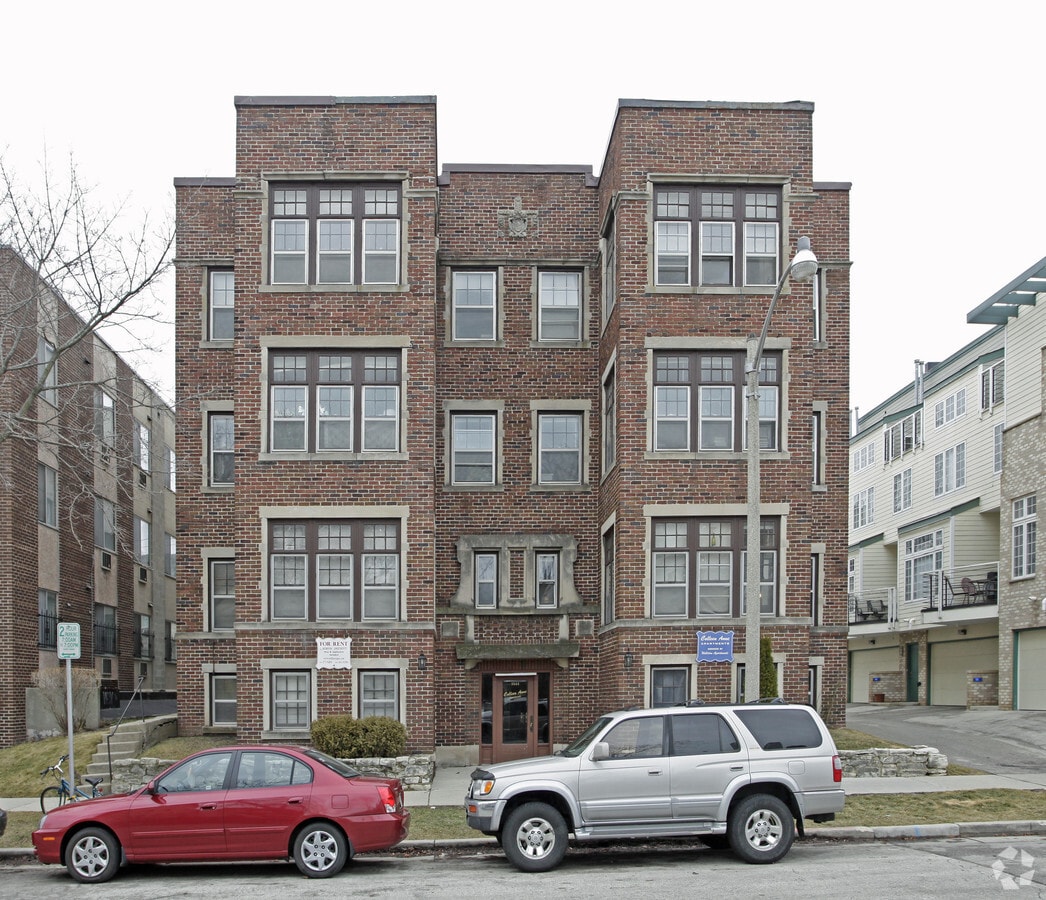 Photo - Colleen Ann Apartments