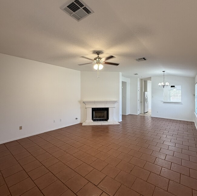 Photo - 700 House Creek Dr